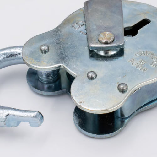 FB1 Open Shackle Galvanised Padlock