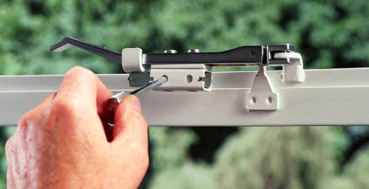 R3/04 Window Lock