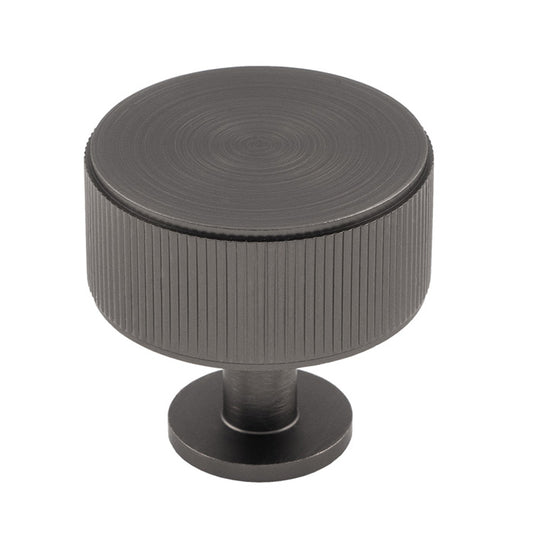Lines Radio Knob Range