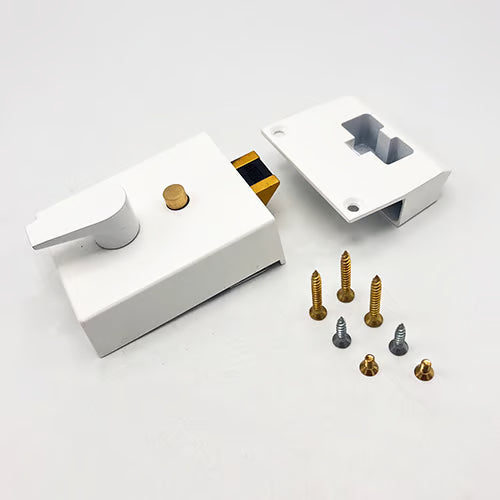 1038 Auto Deadlocking Nightlatch (case only)