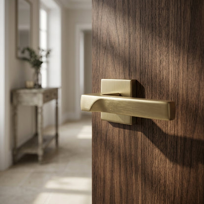 Flash Lever on Square Rose