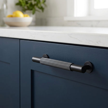 Lines Pull Handle Range