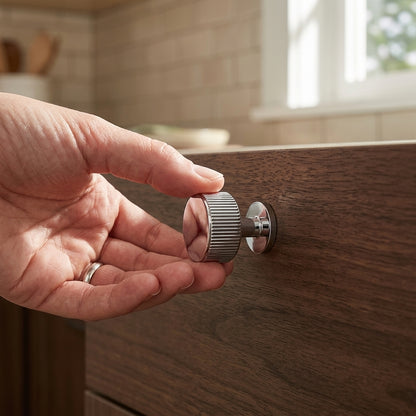 Lines Radio Knob Range