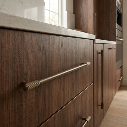 Washington Reeded End Cabinet Pull