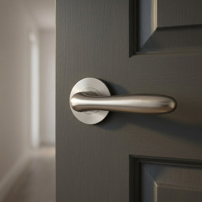 Peninsula Lever on 6mm Slim Fit Sprung Rose