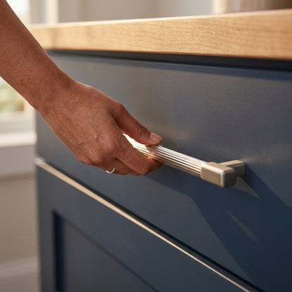 Washington Reeded End Cabinet Pull