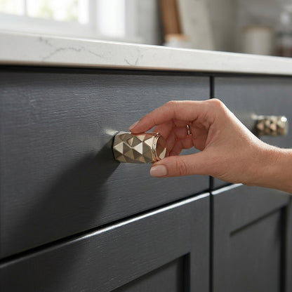 Diamond Cut Cylinder Cabinet Knob 30mm Dia.