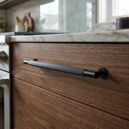 Lines Pull Handle Range