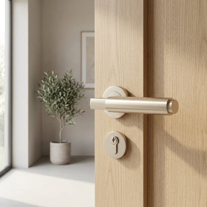 Masano Lever On Round Rose