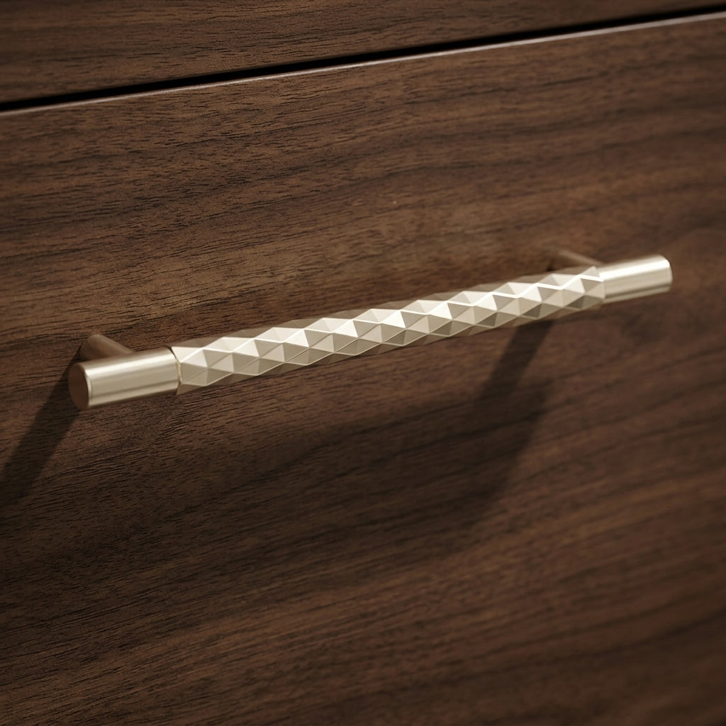 Diamond Cut Cabinet Pull