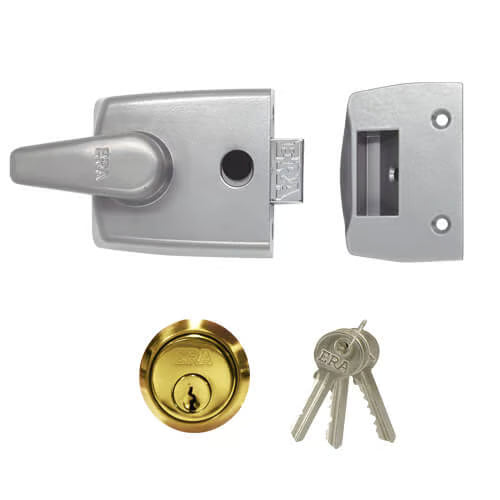 1630 Deadlocking Nightlatch