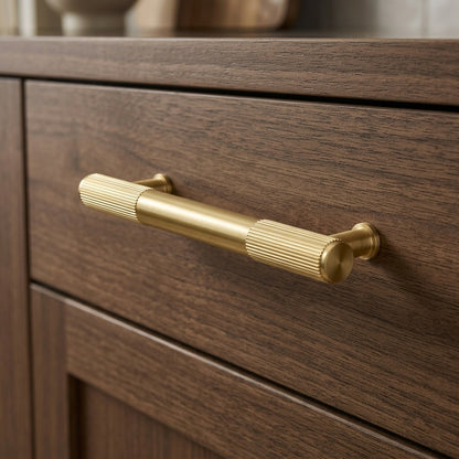 Washington Reeded End Cabinet Pull