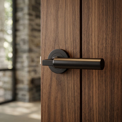 Amiata Lever On Round Rose