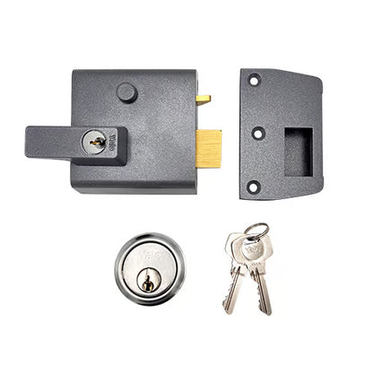 No.1 Auto Deadlocking Nightlatch