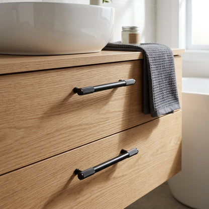Washington Reeded End Cabinet Pull