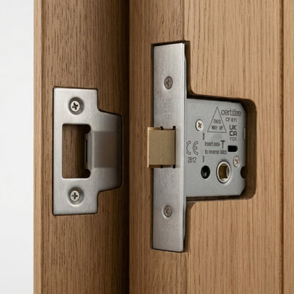 Easi-T Flat Latch