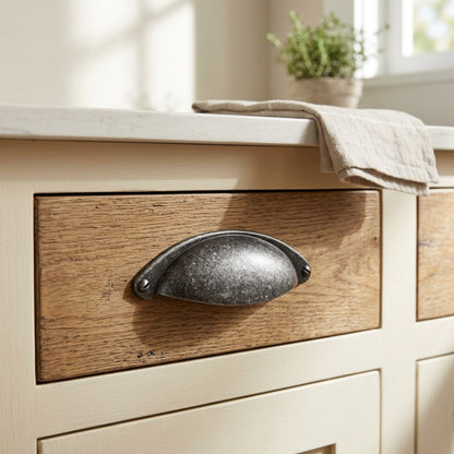Cup Pattern Handle