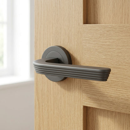 Cloud Lever on Rose