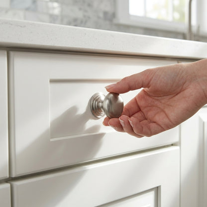 Waltz Round Cupboard Knob on Stepped Rose