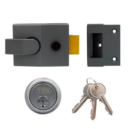 5 Pin 60mm Modern Non Deadlocking Nightlatch