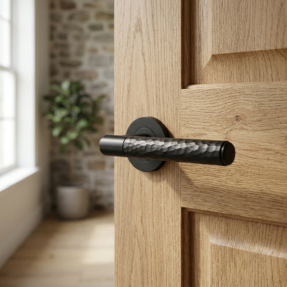 Reeded Spitfire Lever on Round Rose
