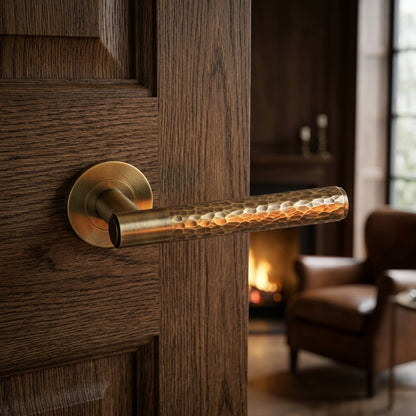 Hammered Spitfire Lever on Round Rose