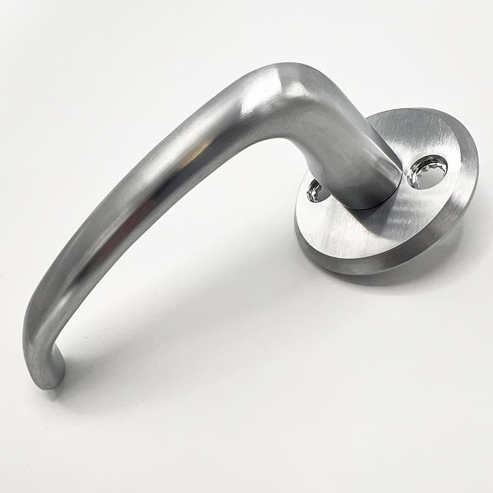 640 Unsprung Lever Handles