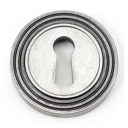 Round Escutcheon - Beehive (LEAD TIME: 2-3 DAYS)