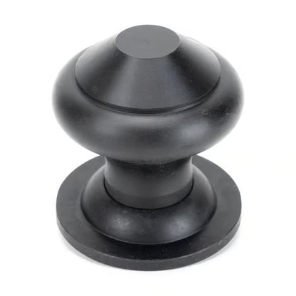Regency Centre Door Knob (LEAD TIME: 2-3 DAYS)