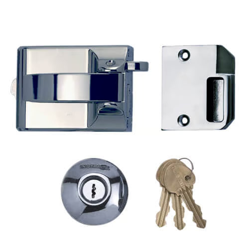 SC71 Deadbolt Rim Nightlatch (Inward opening doors)