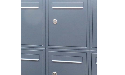 MAILBOXGB MB TS009 Secure Mailbox