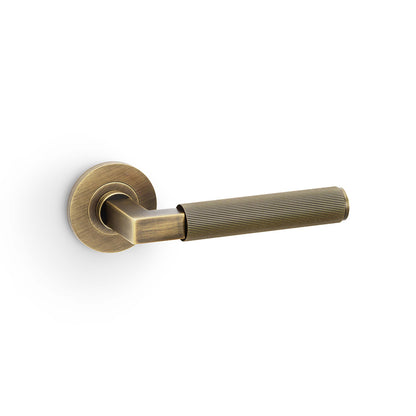 Reeded Hurricane Lever on Round Rose