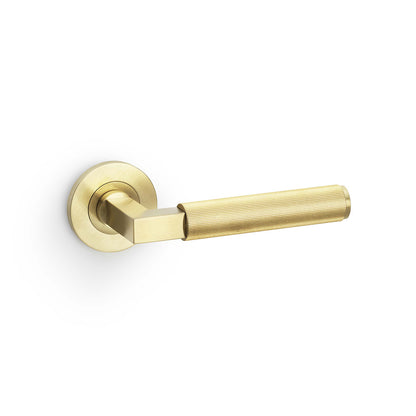 Reeded Hurricane Lever on Round Rose