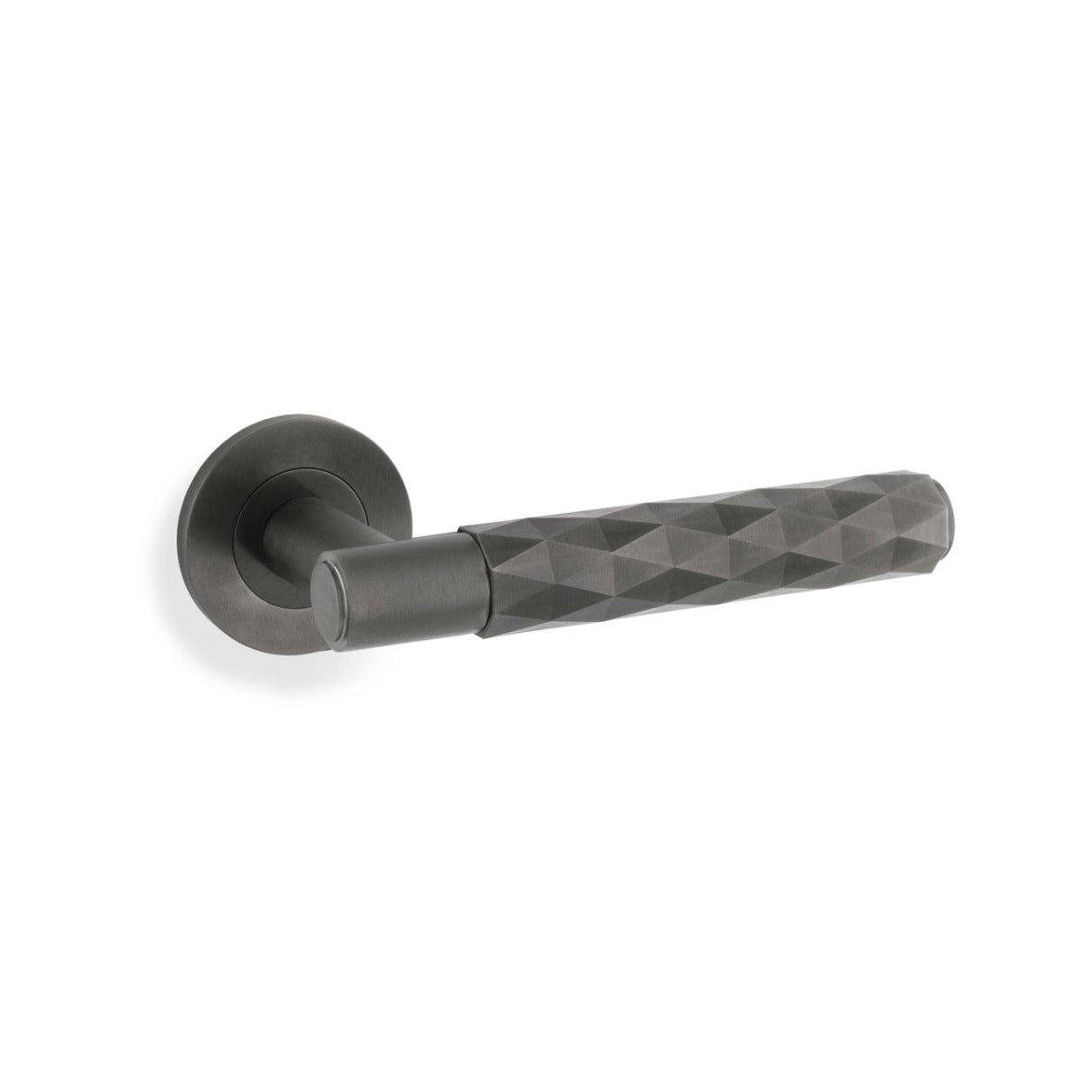 Diamond Cut Spitfire Lever on Round Rose