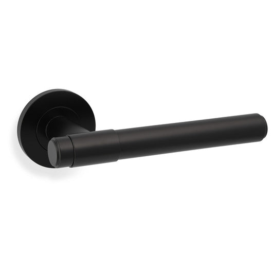Kingston Plain Lever on Round Rose