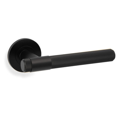 Kingston Reeded lever on Round Rose