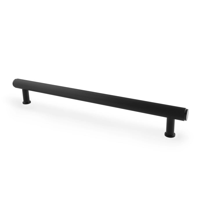 Crispin Reeded T-bar Cupboard Pull Handle