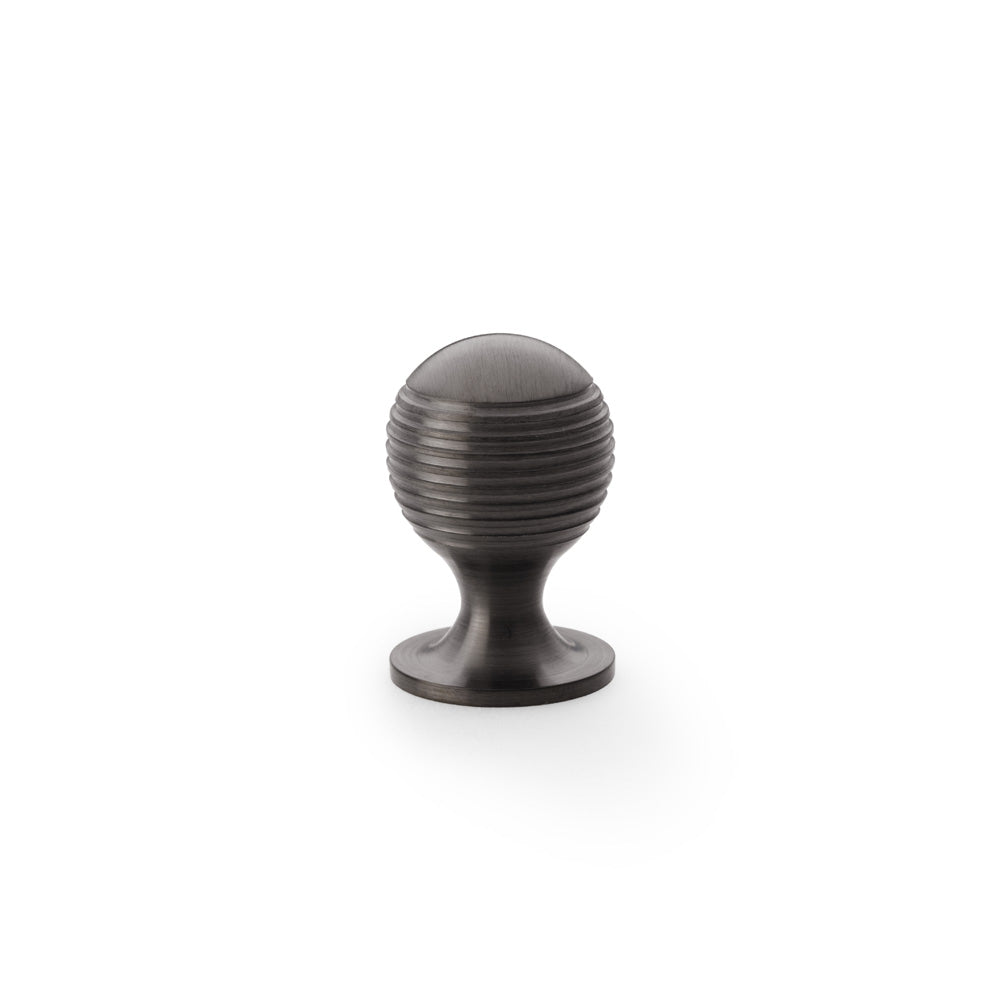 Caesar Cupboard Knob on Round Rose