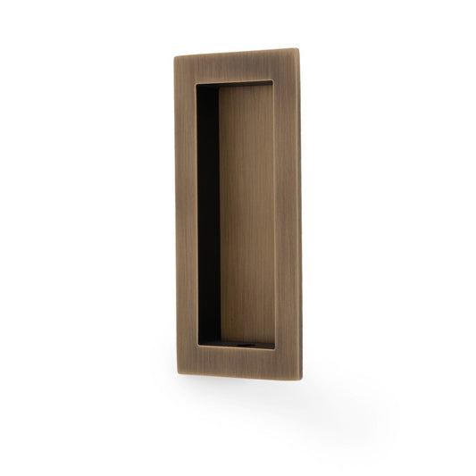 Rectangular flush pull