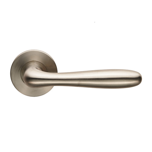 Peninsula Lever on 6mm Slim Fit Sprung Rose