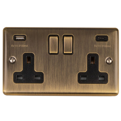 13Amp 2 Gang switched socket with 3.1Amp USB A+C