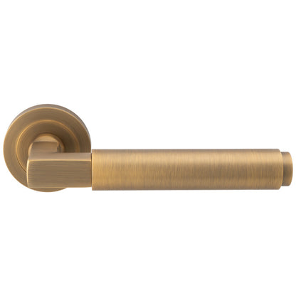 Masano Lever On Round Rose