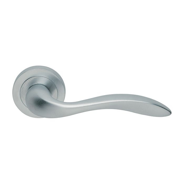 Giava Lever on Round Rose