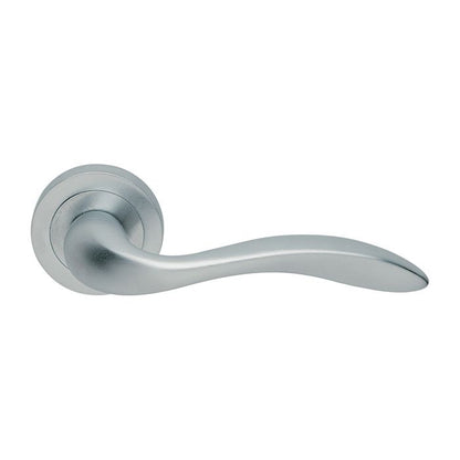 Giava Lever on Round Rose