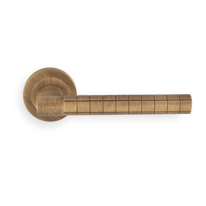 Hey Quadra lever handle on threaded round rose