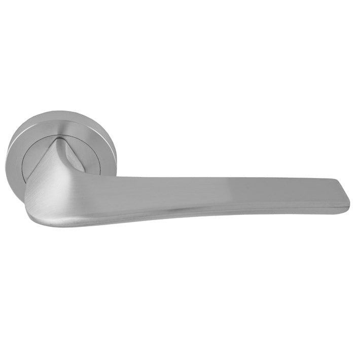 Master lever on round rose