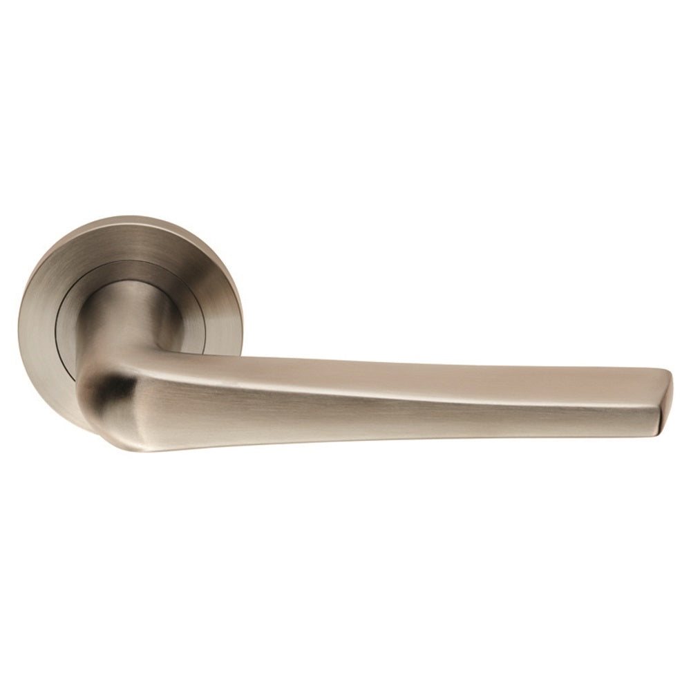 SWL Plaza Lever on Rose