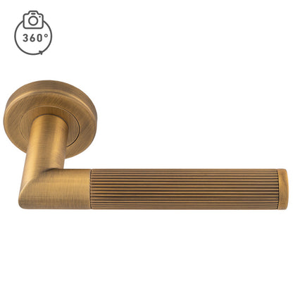 Trend Lines Lever On Round Rose