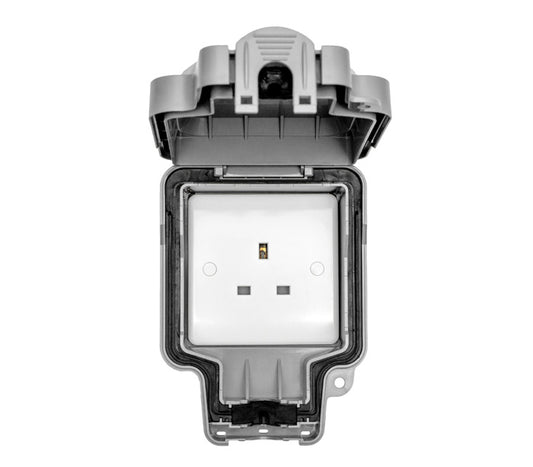 1 Gang Unswitched Socket